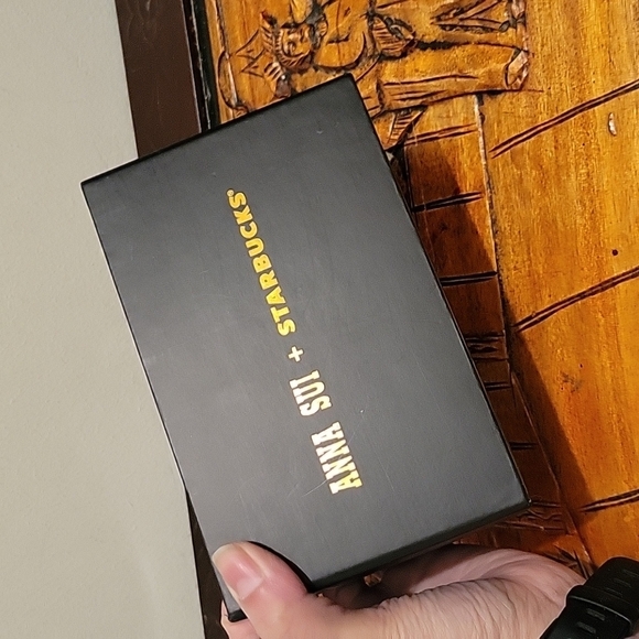 NIB Anna Sui tumbler by Starbucks‎ - Picture 6 of 6